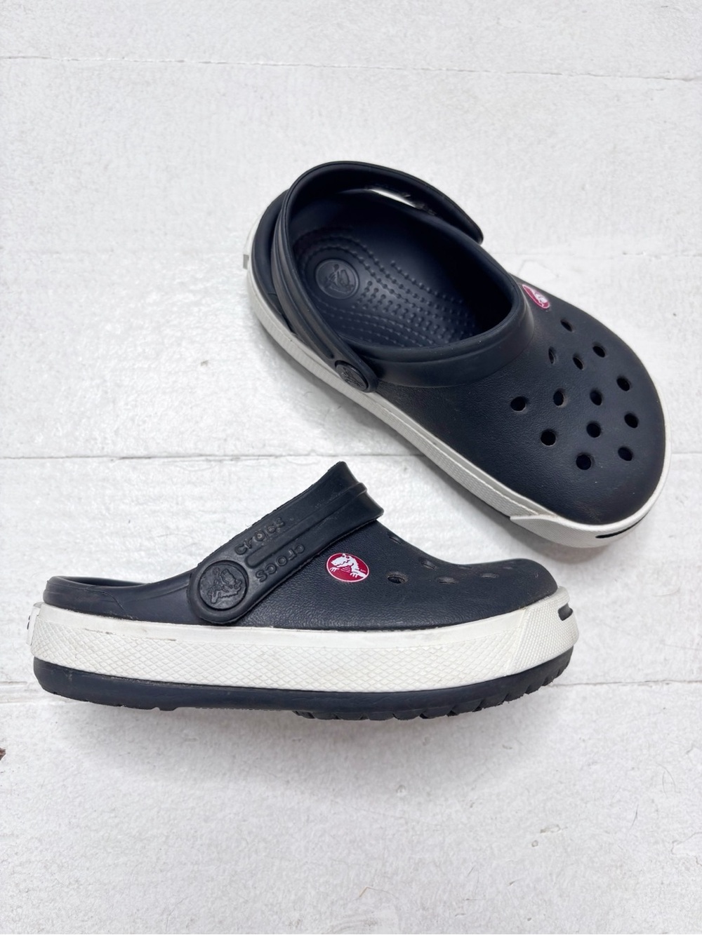 Crocs Crocband Navy White Clogs Waterproof Slip On Size 6-7 Toddler - Picture 2 of 10